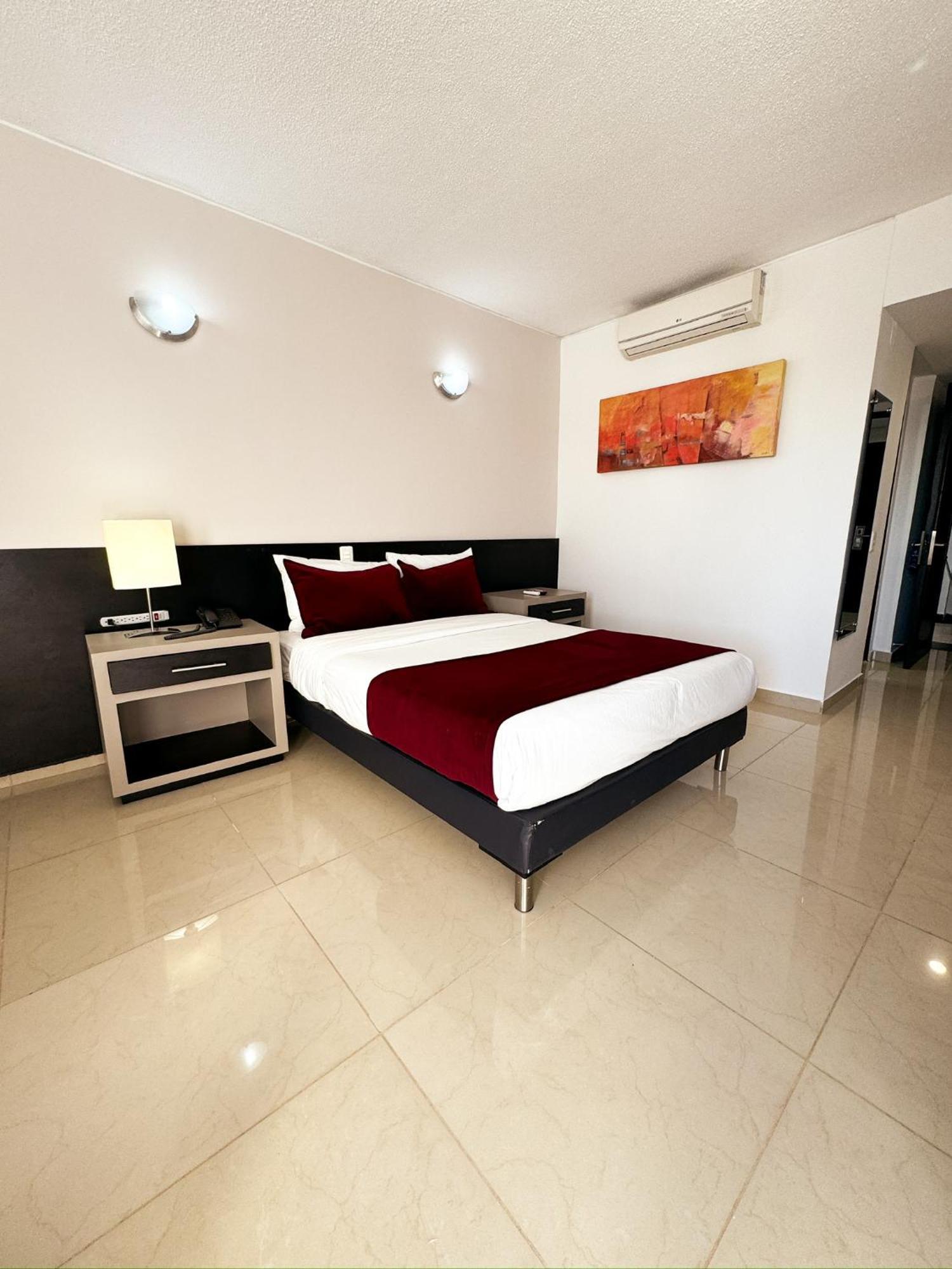 Hotel Tonchala Cúcuta Extérieur photo