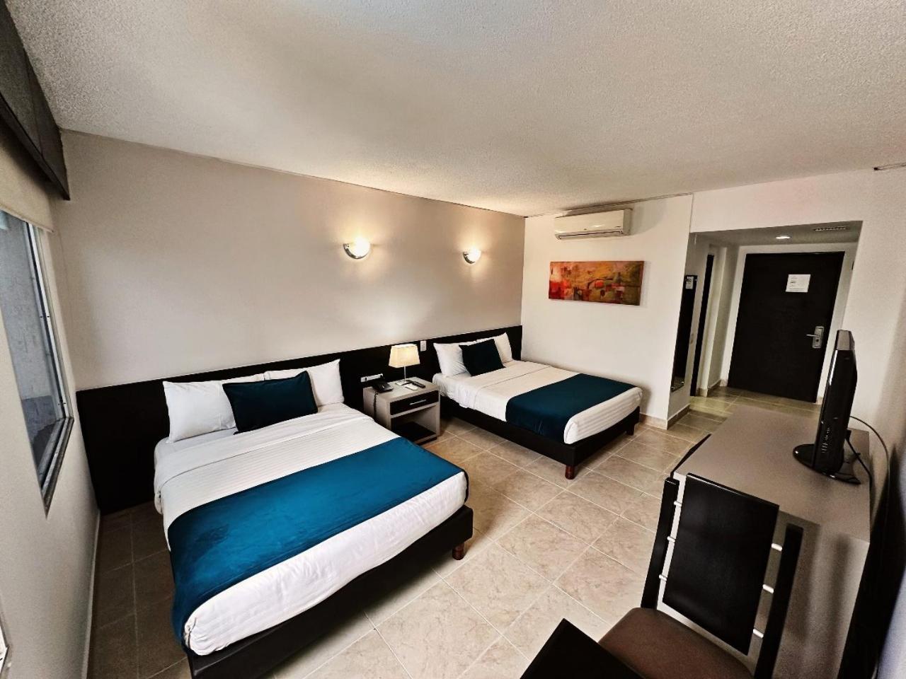 Hotel Tonchala Cúcuta Extérieur photo