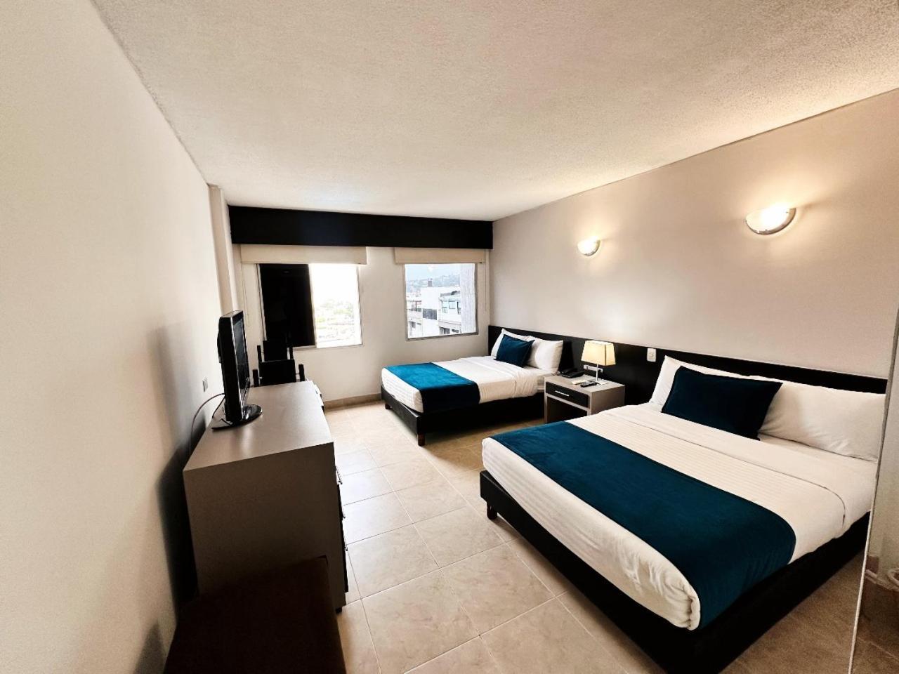 Hotel Tonchala Cúcuta Extérieur photo